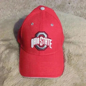 Colosseum Ohio State Buckeyes hat, size small-medium, red and white
